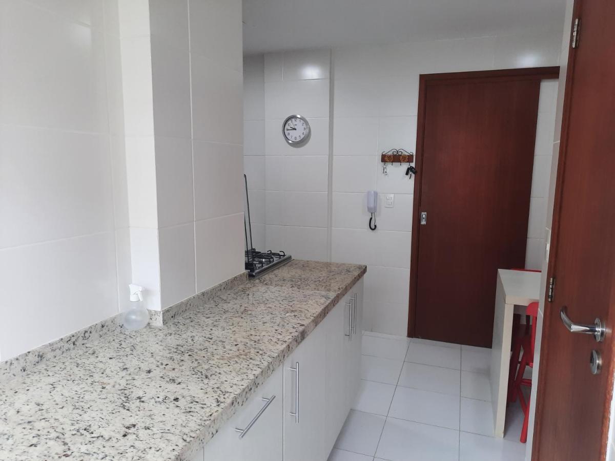 Apartamento acolhedor na Praia do Forte Cabo Frio Exterior foto